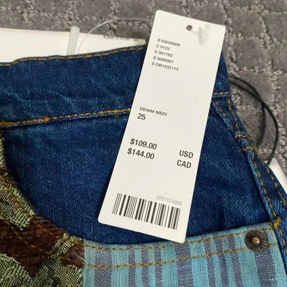 BDG High & Wide Jean - Patchwork Denim NWT Size 25 - Picture 11 of 11